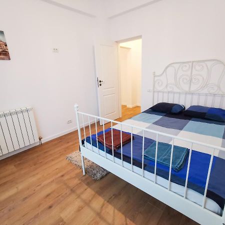 Bohemian Central Flat Букурещ Екстериор снимка